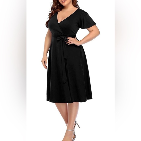 Pinup Fashion V Neck Midi Short Flutter Sleeve Dress SZ Medium NWT - Picture 2 of 9